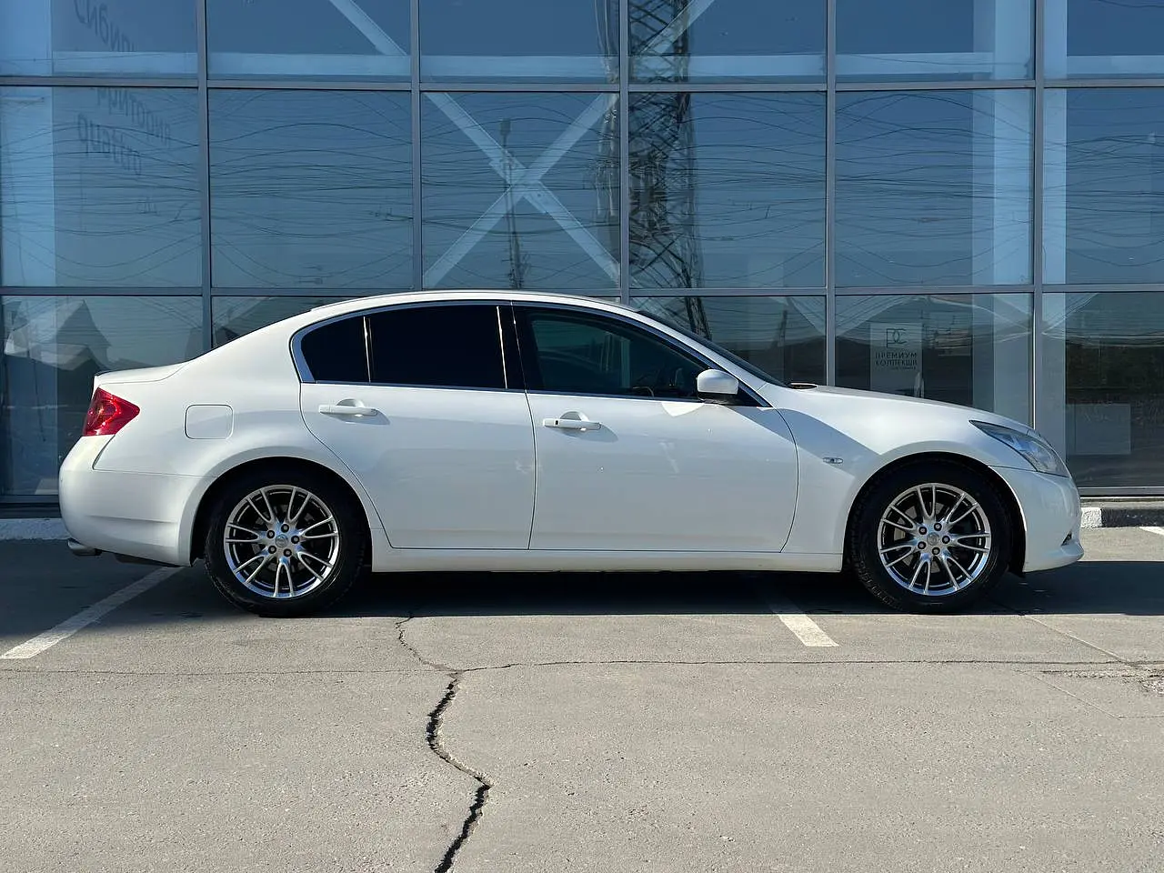 Infiniti