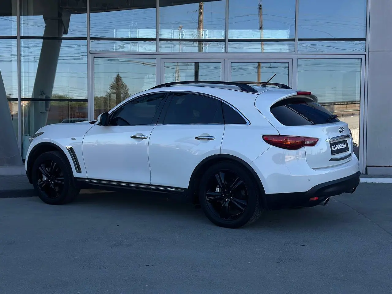 Infiniti