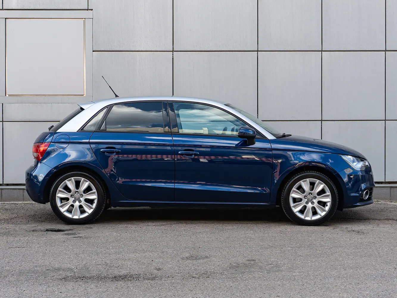 Audi