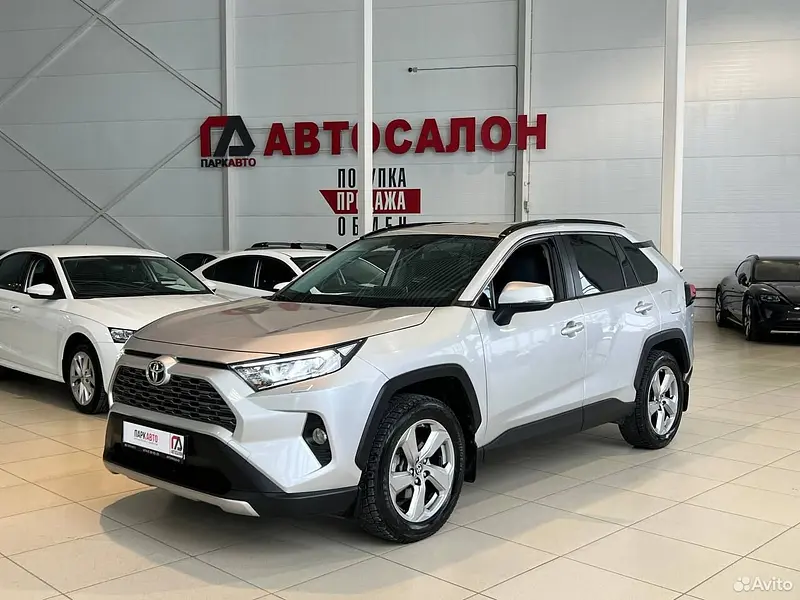 RAV4