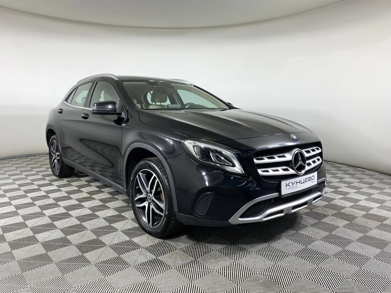 Mercedes-Benz