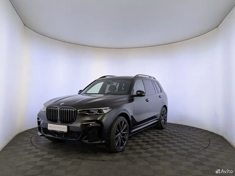 X7
