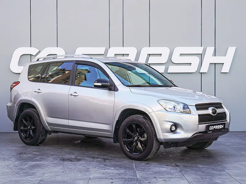 RAV4