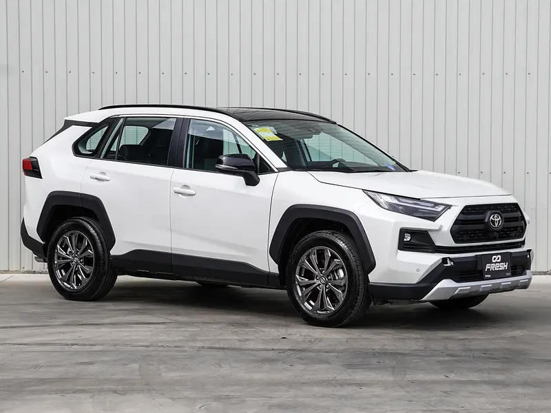 RAV4