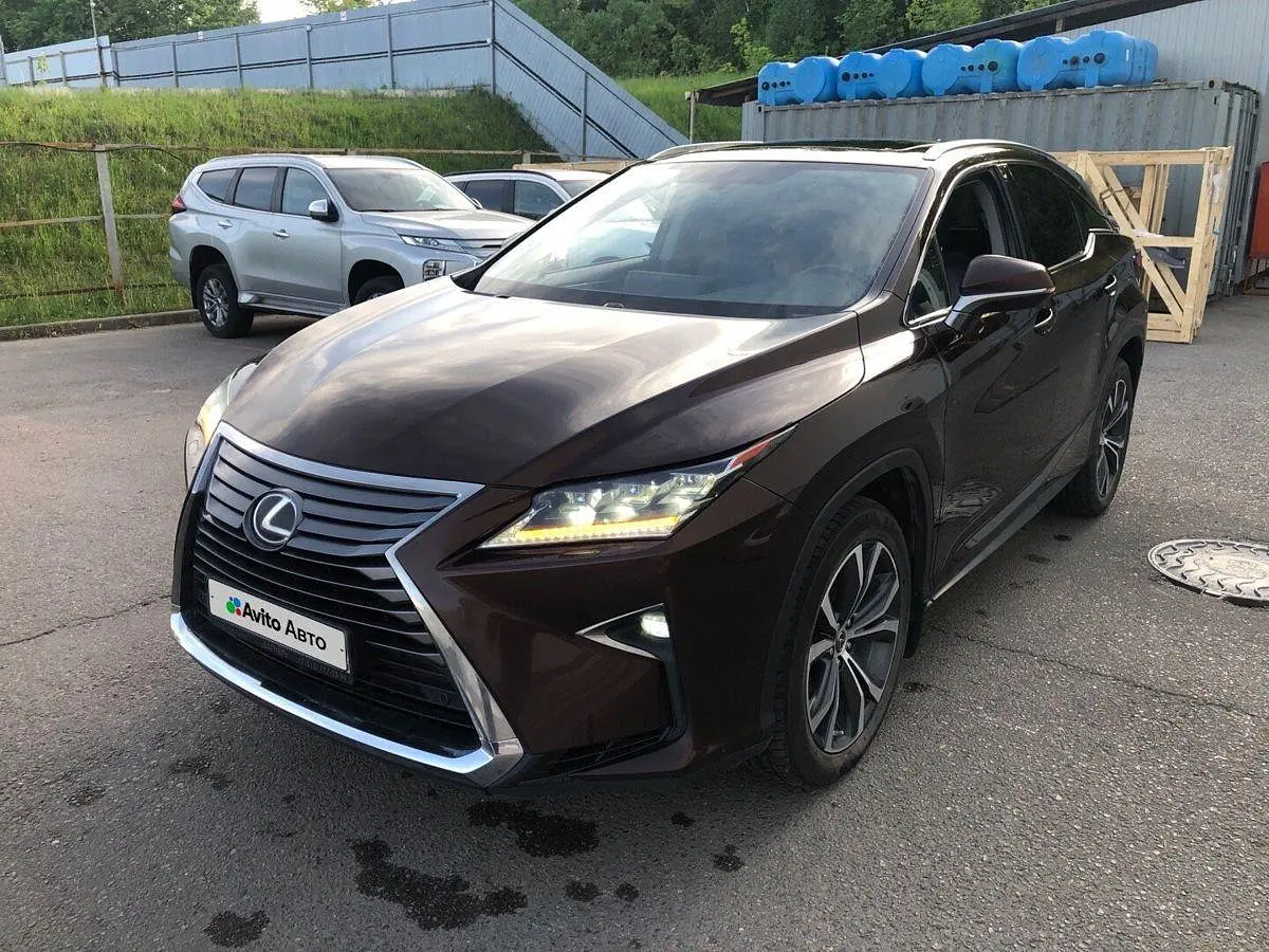 Lexus