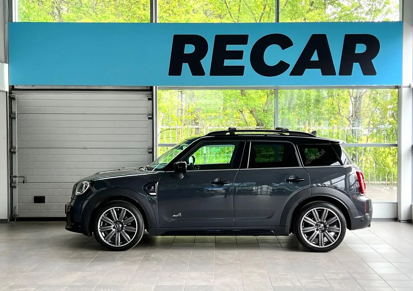 MINI