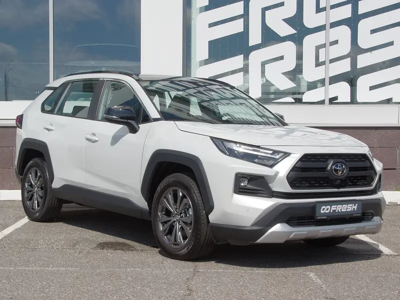RAV4