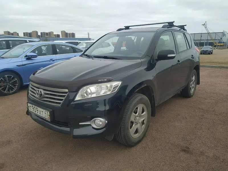 RAV4