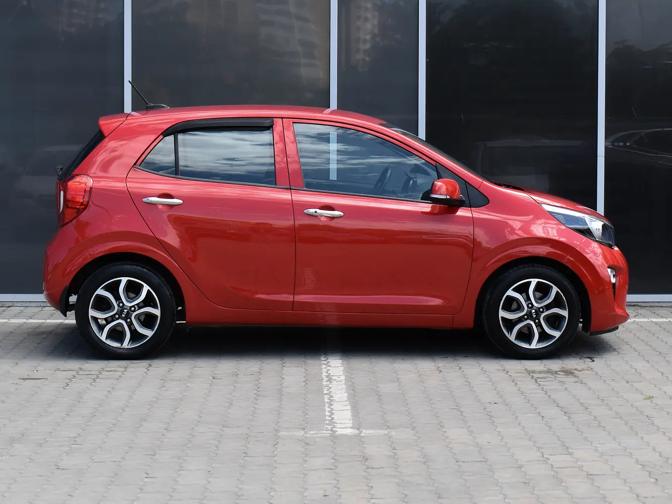 Kia