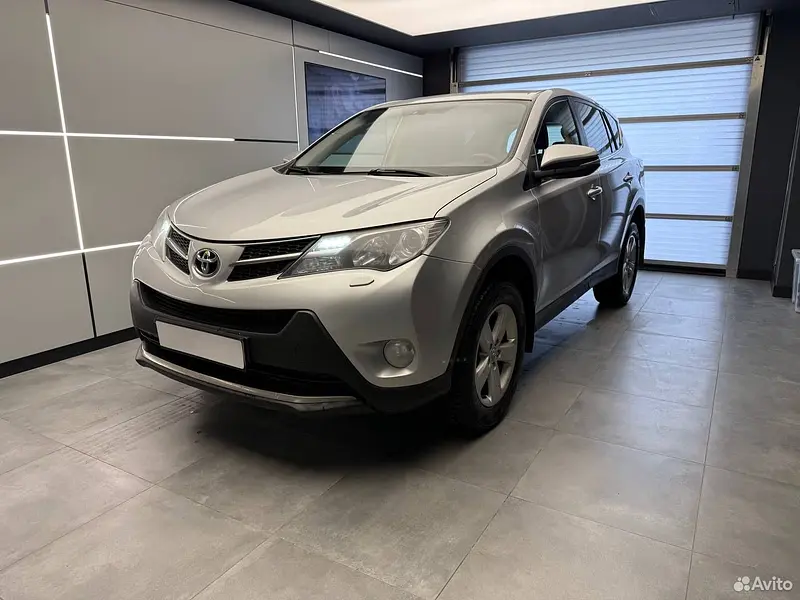 RAV4