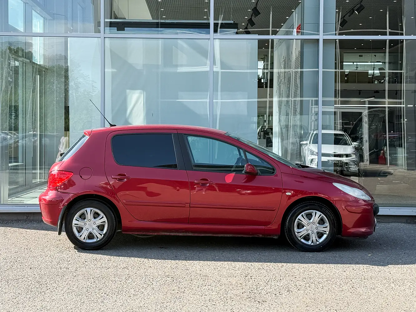 Peugeot