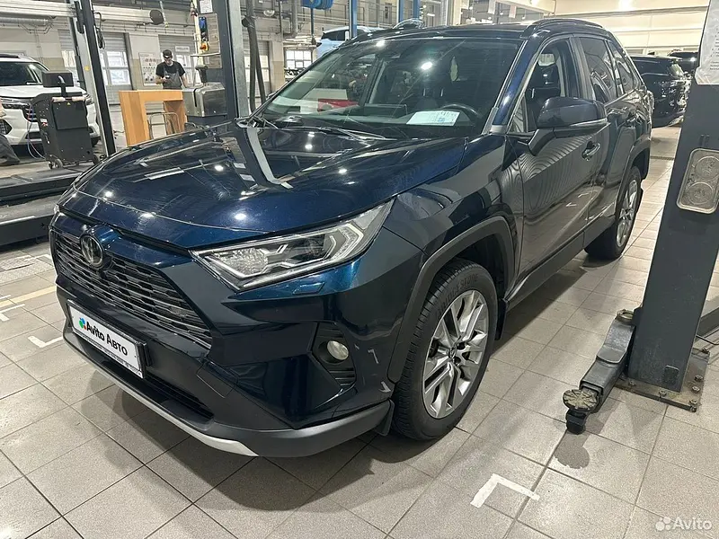 RAV4