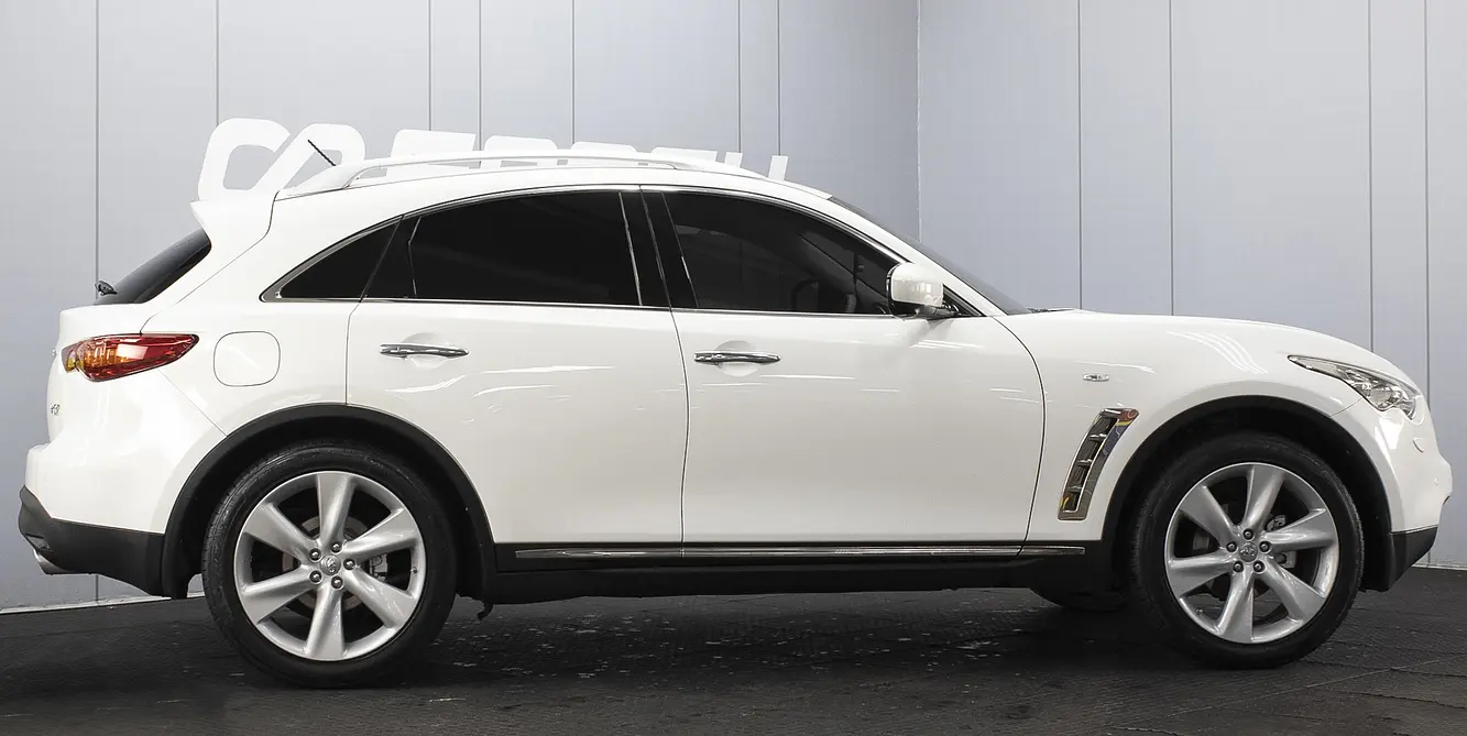 Infiniti