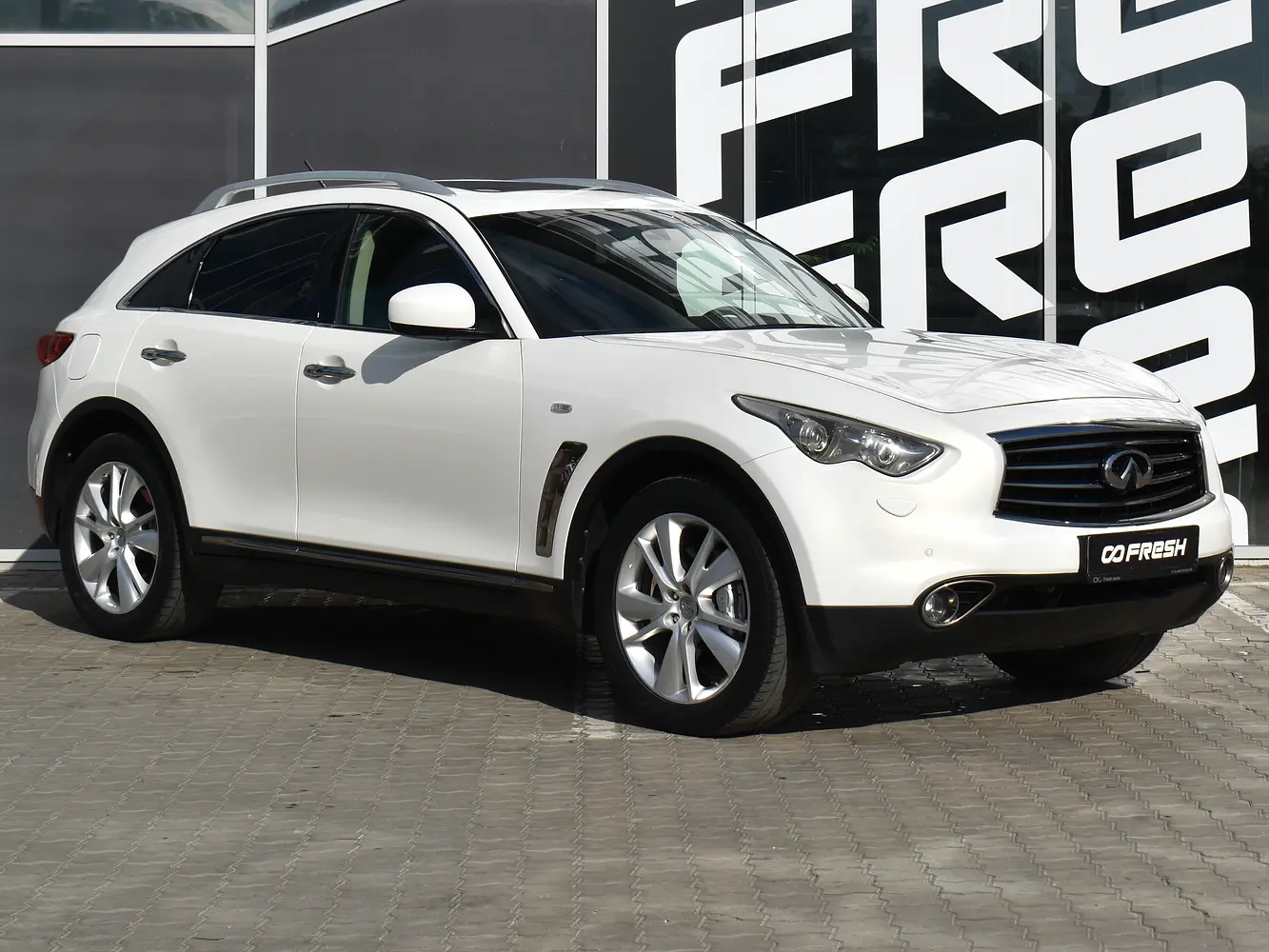 Infiniti