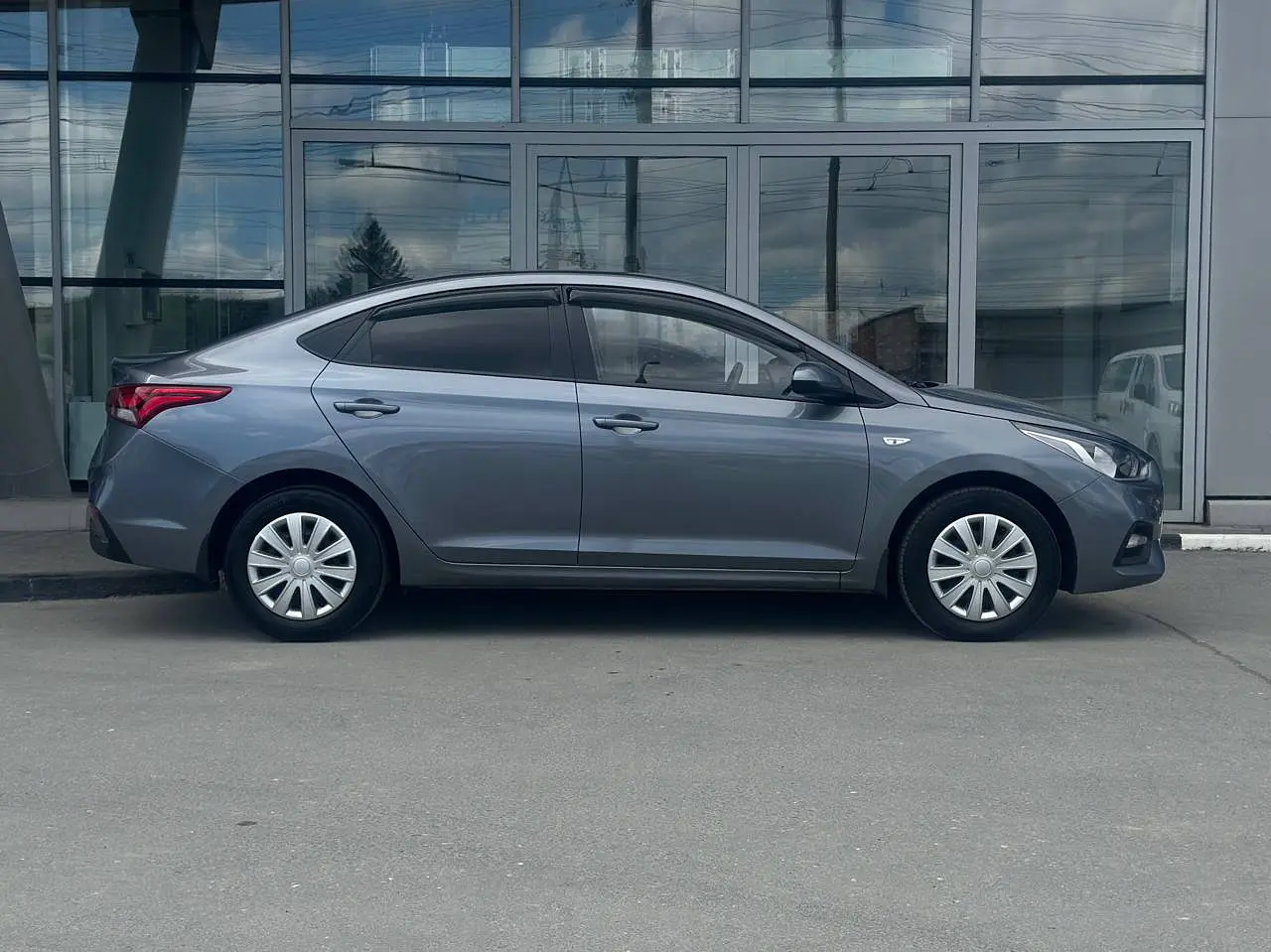 Hyundai