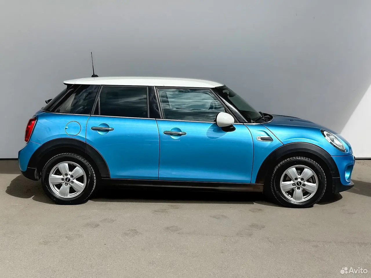 MINI