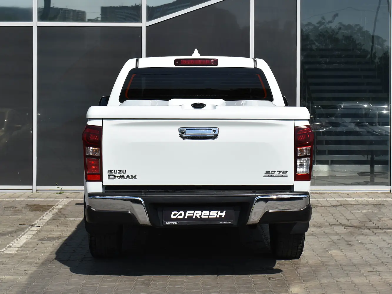 Isuzu