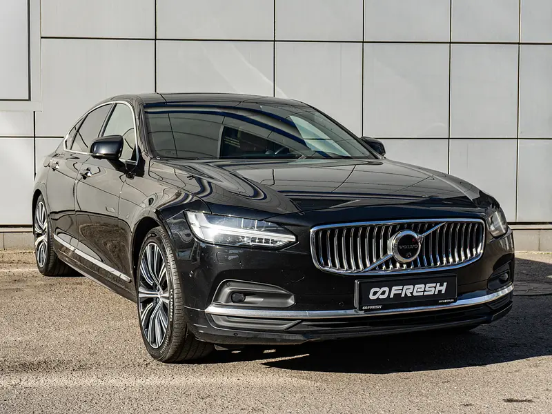 S90
