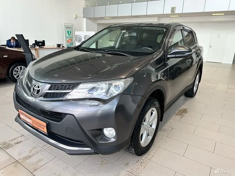 RAV4