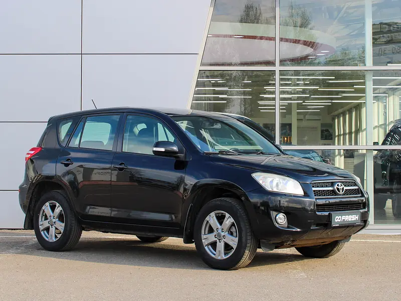 RAV4