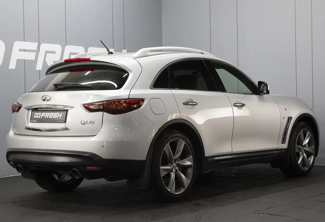 Infiniti