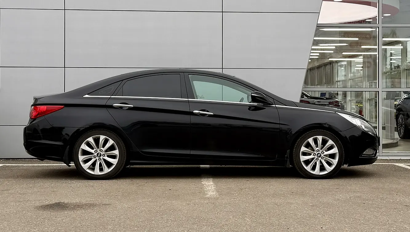 Hyundai