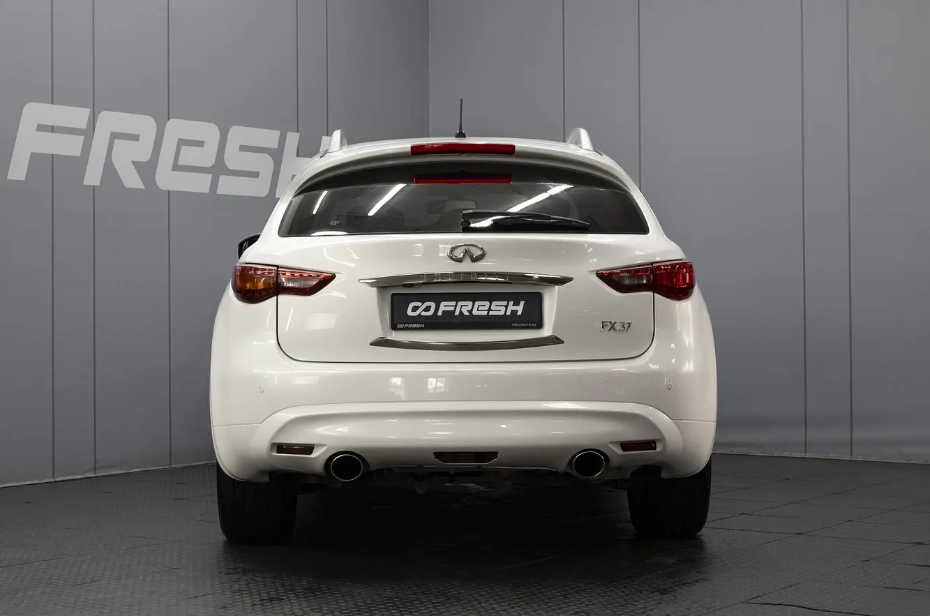 Infiniti