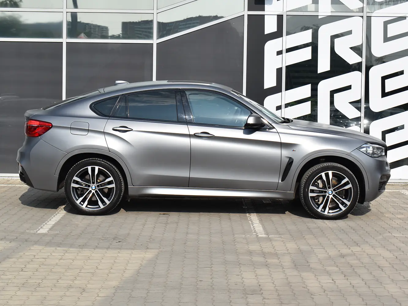 BMW