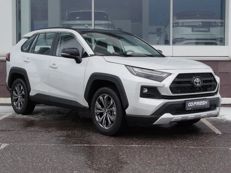 RAV4