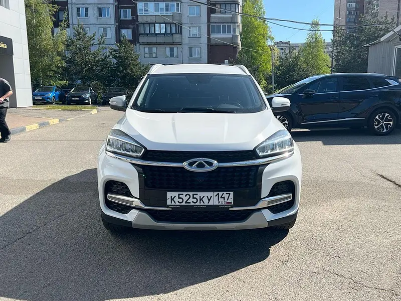 Tiggo 8