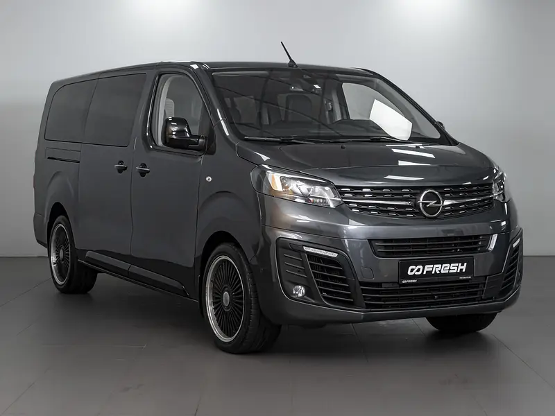 Zafira Life