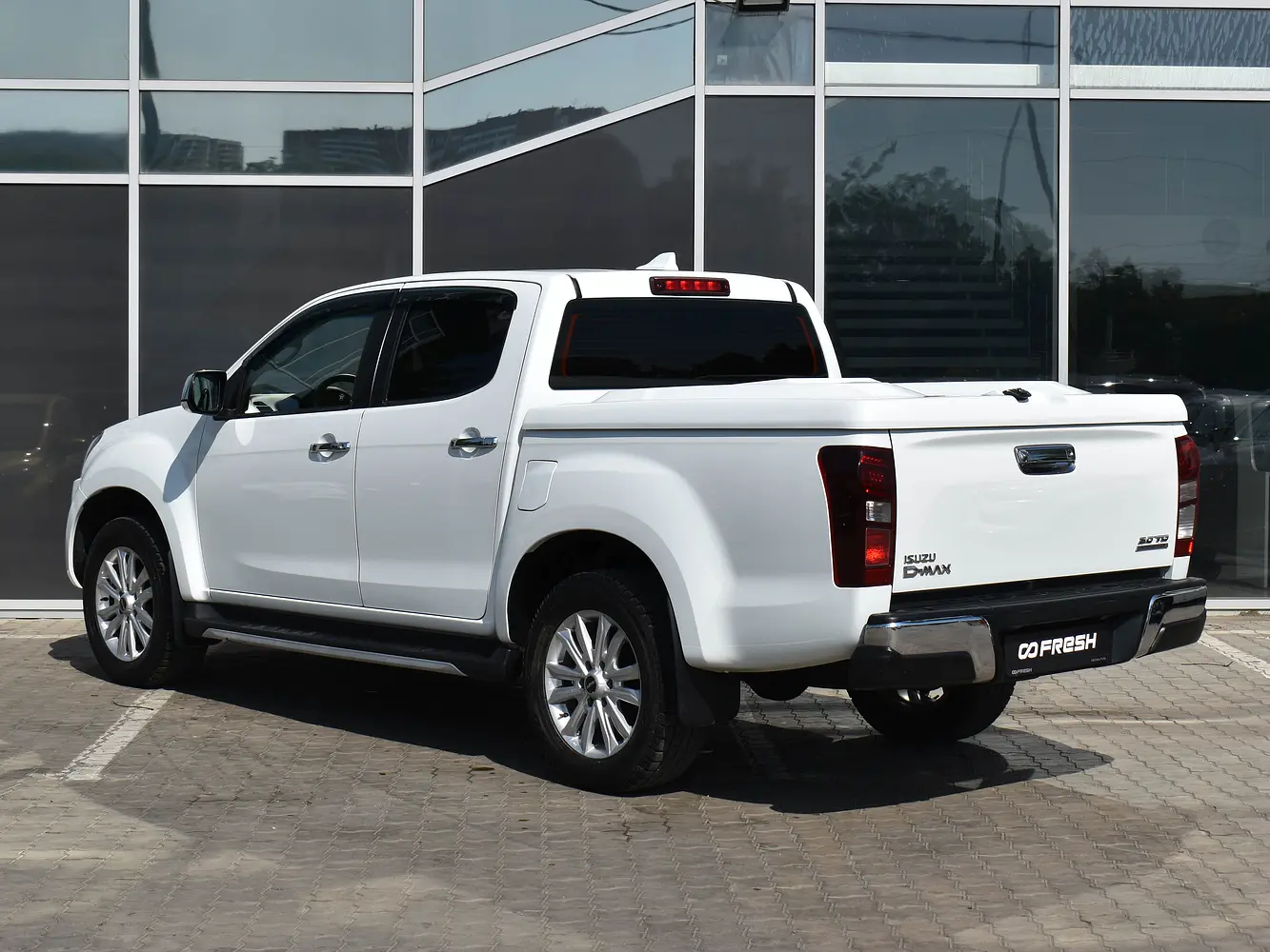 Isuzu