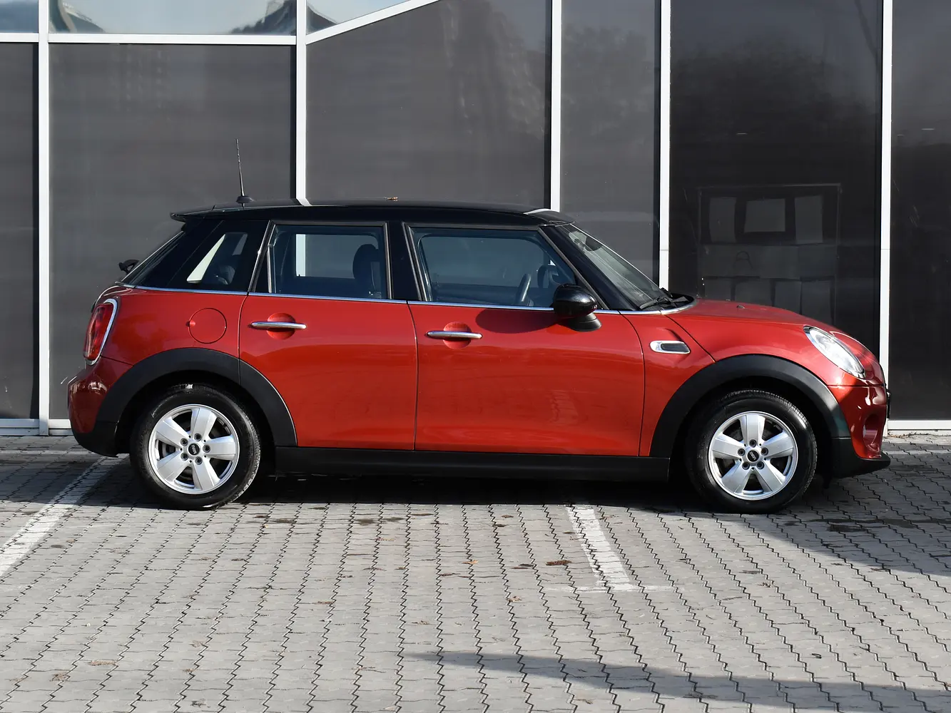 MINI