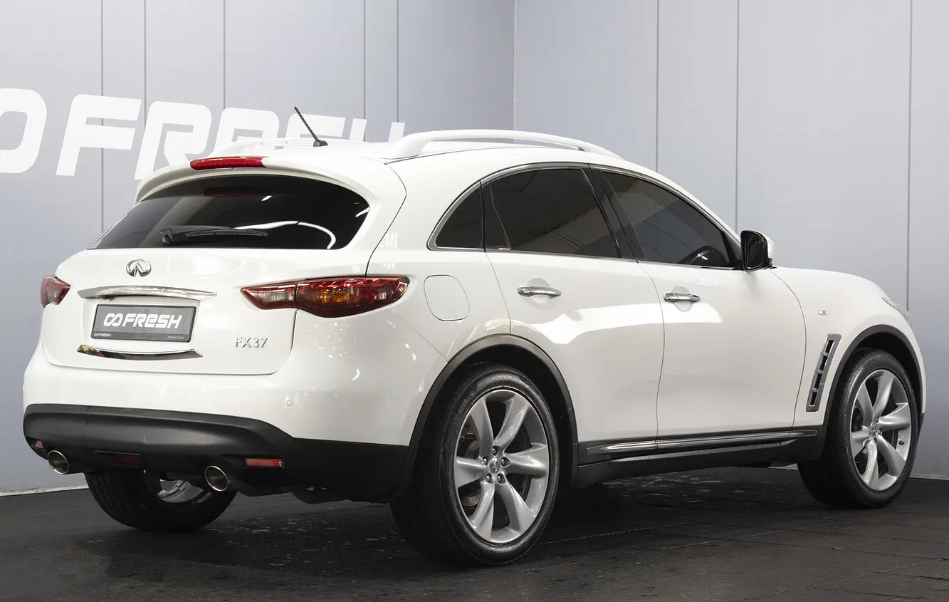 Infiniti