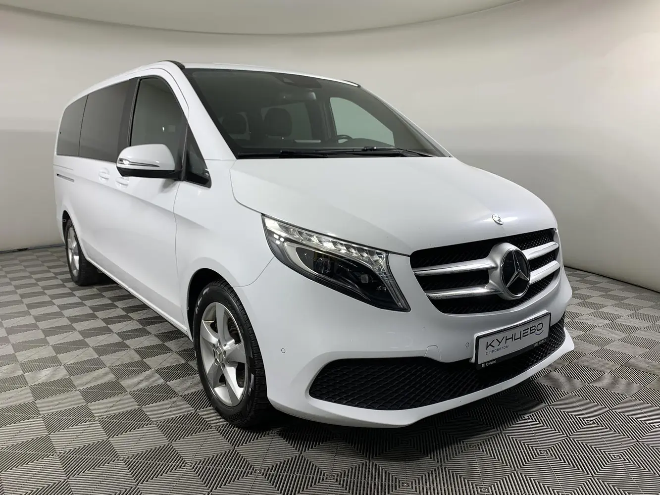 Mercedes-Benz