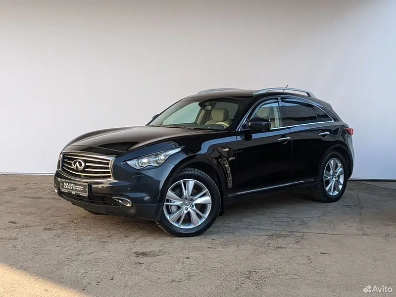 QX70