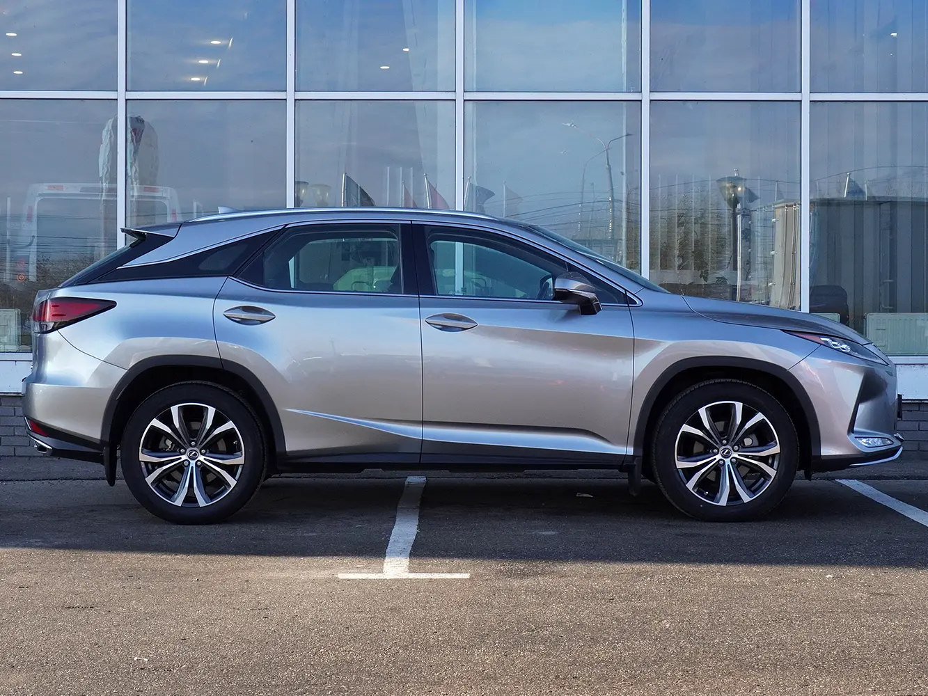 Lexus