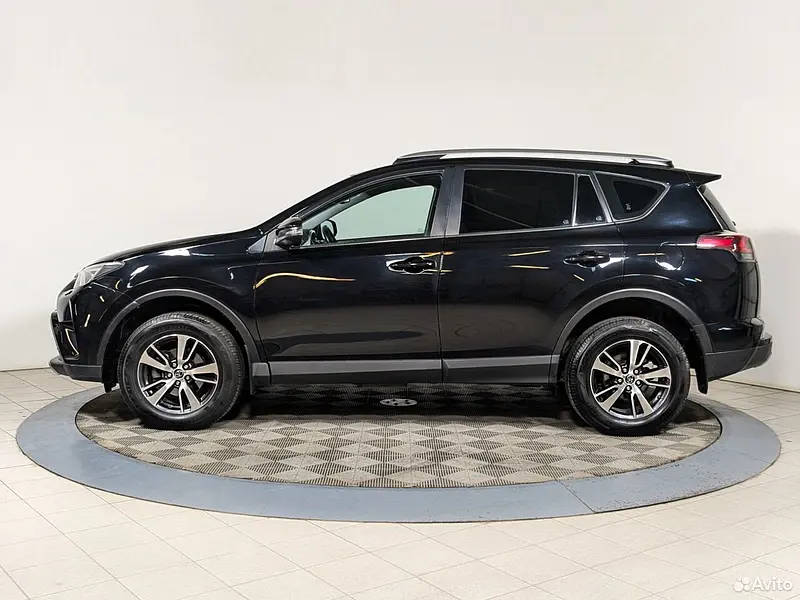 RAV4