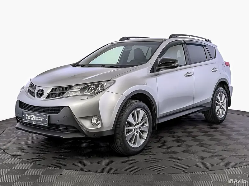 RAV4