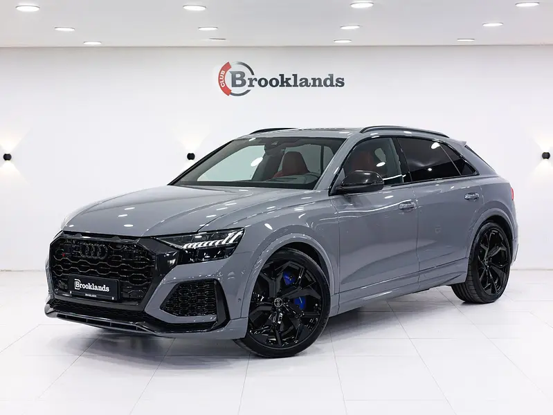 RS Q8