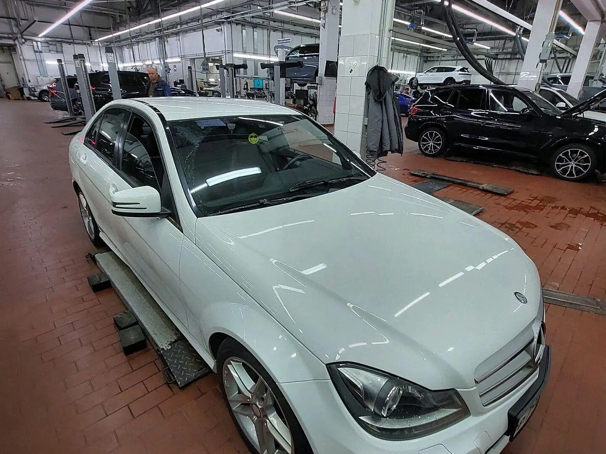 Mercedes-Benz
