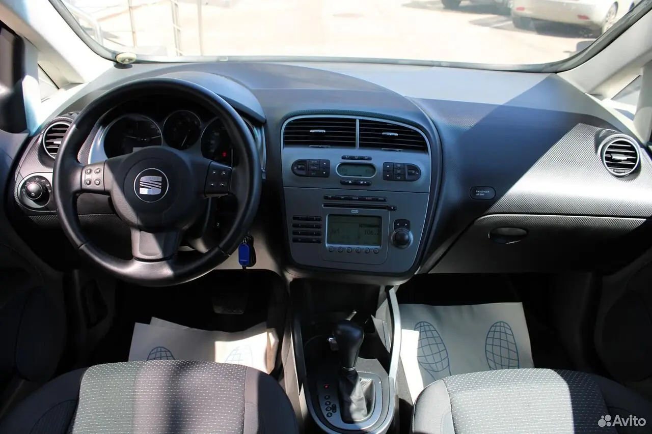SEAT