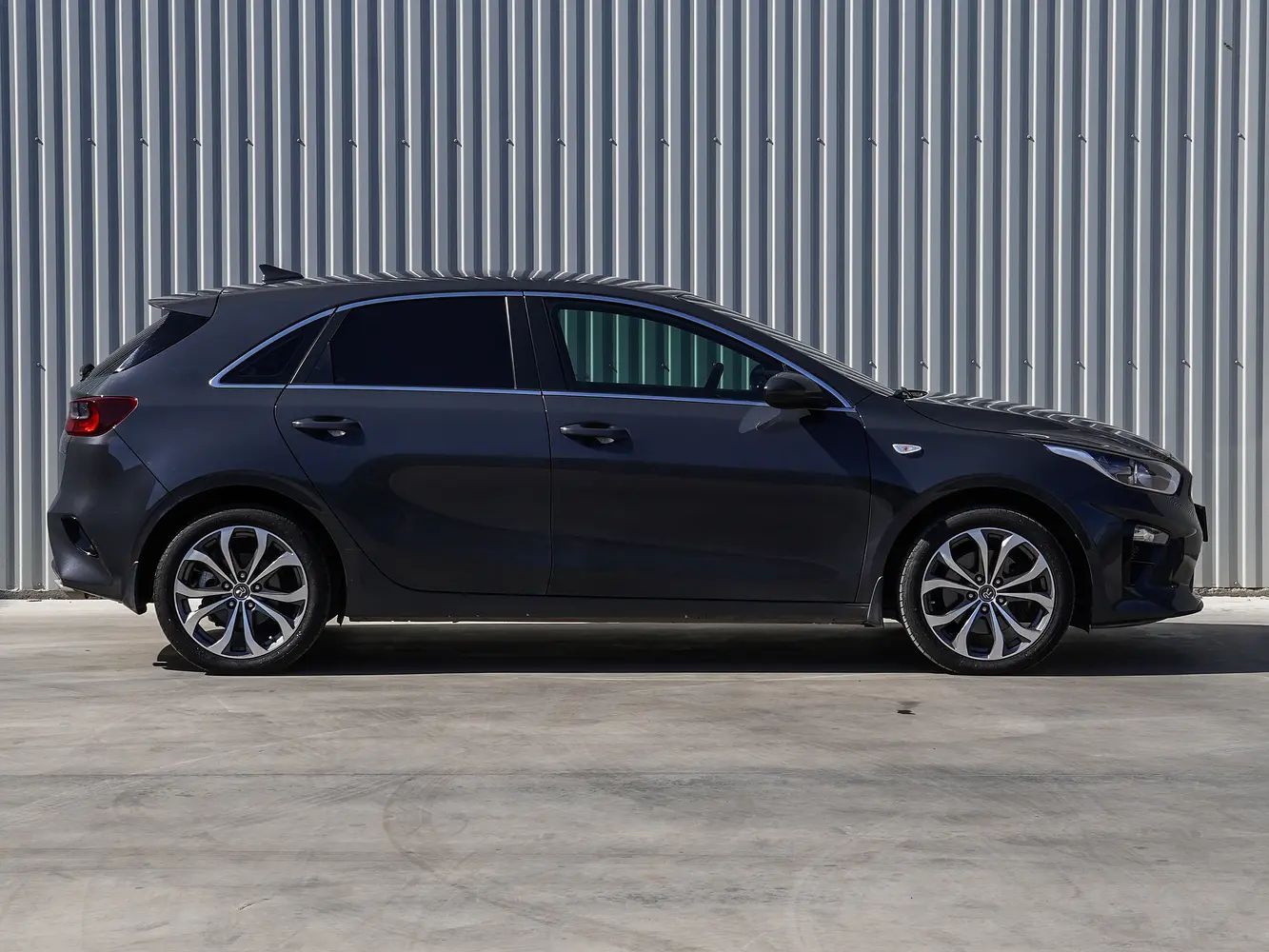 Kia