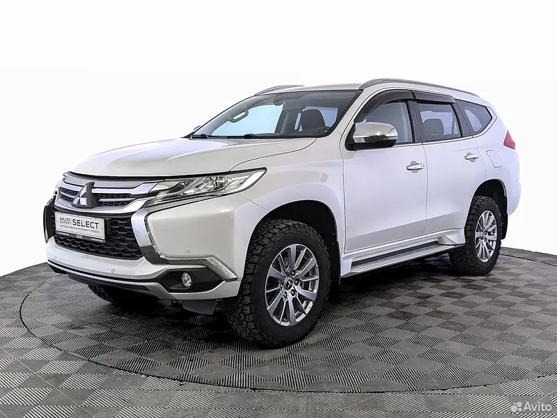 Pajero Sport