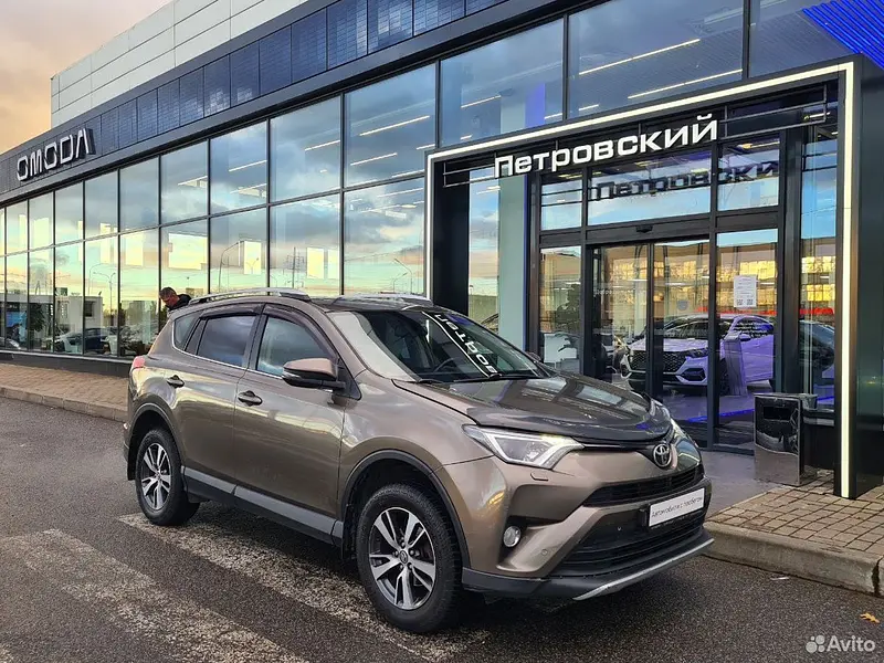 RAV4