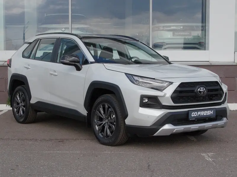 RAV4