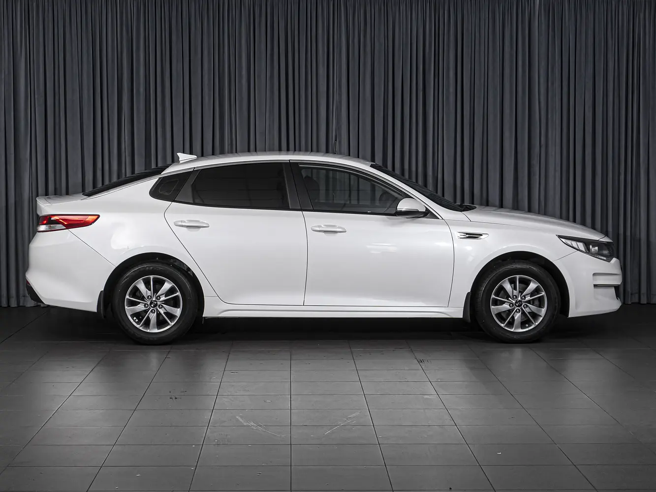 Kia