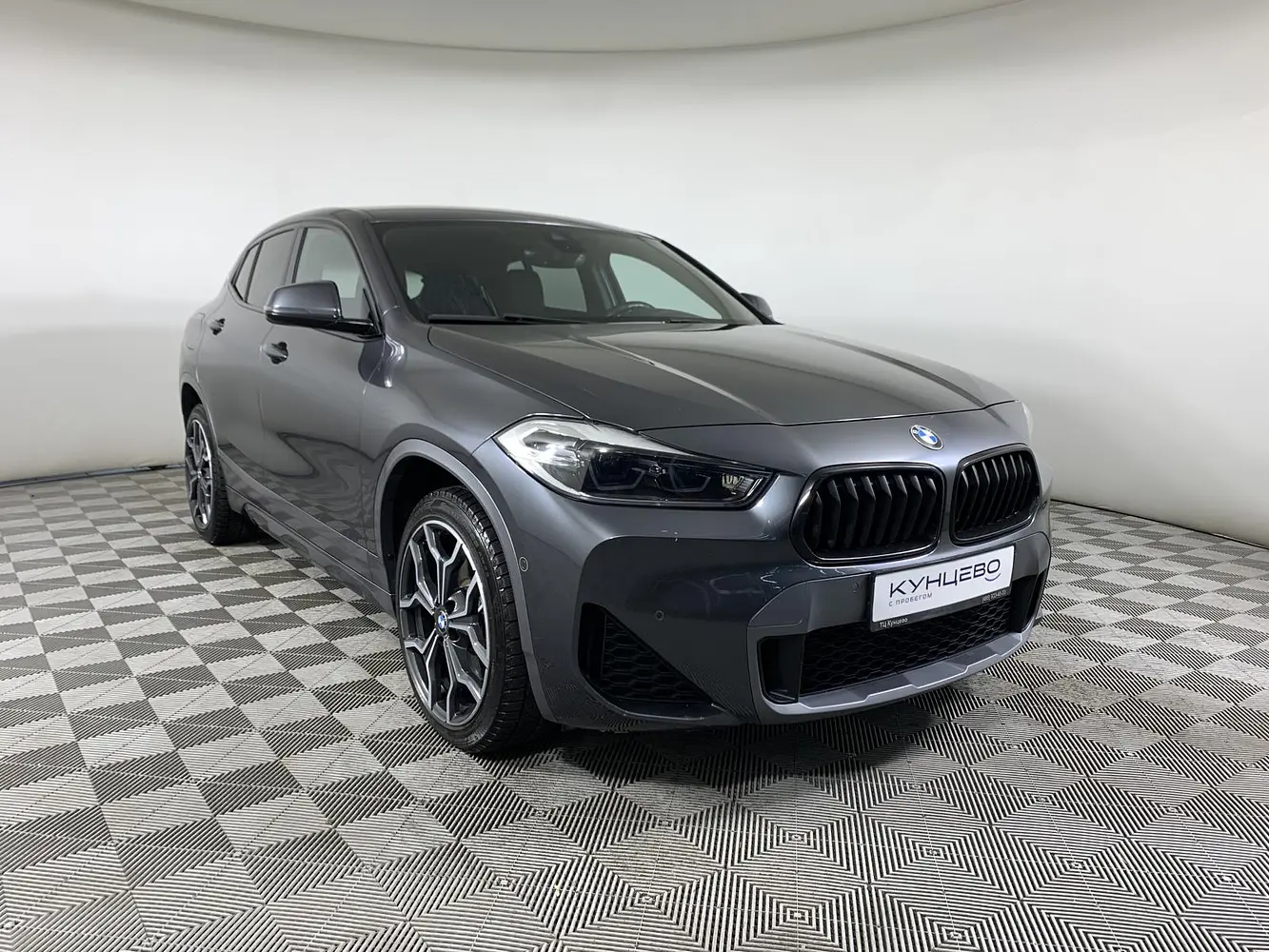 BMW