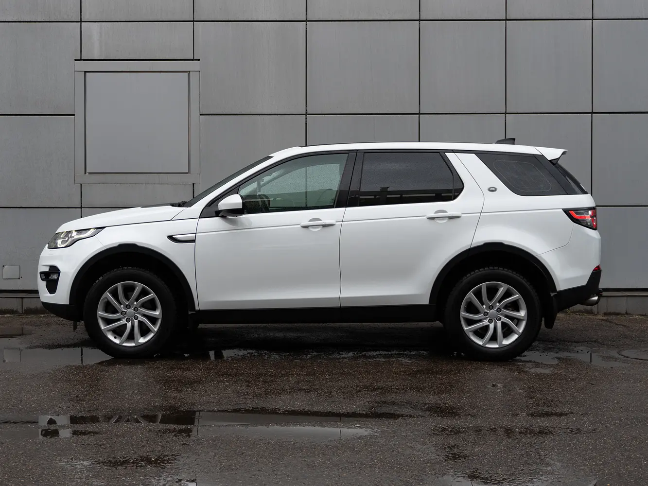 Land Rover