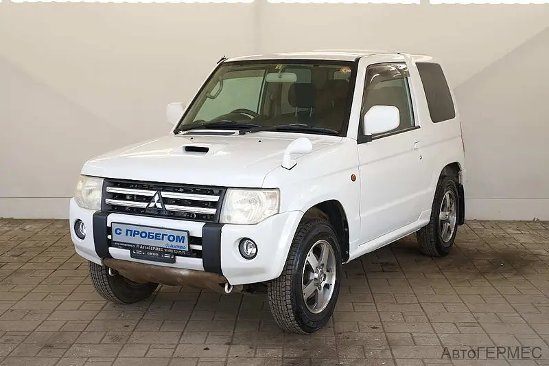 Pajero Mini